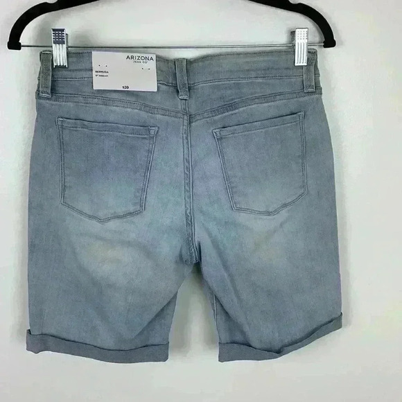 🆕NWT Arizona Jean Company Bermuda shorts - Picture 2 of 10